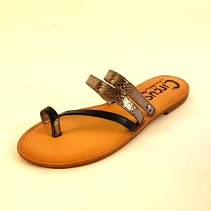 Circus by Sam Edelman Black Pewter Thong Sandal